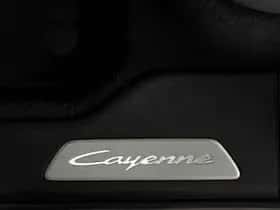 Porsche Cayenne (2025) thumbnail 36