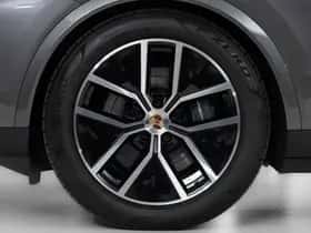 Porsche Cayenne (2025) thumbnail 48