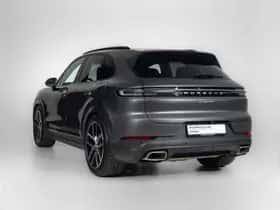 Porsche Cayenne (2025) thumbnail 6