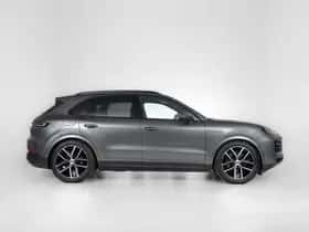 Porsche Cayenne (2025) thumbnail 10