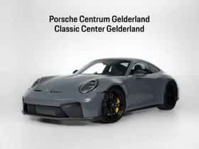Porsche 911 (2025) thumbnail 1