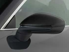 Porsche 911 (2025) thumbnail 24