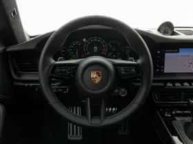 Porsche 911 (2025) thumbnail 9
