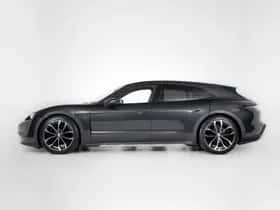 Porsche Taycan (2022) thumbnail 11
