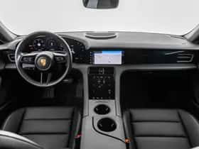 Porsche Taycan (2022) thumbnail 9