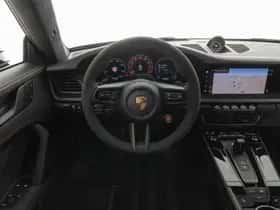 Porsche 911 (2026) thumbnail 9