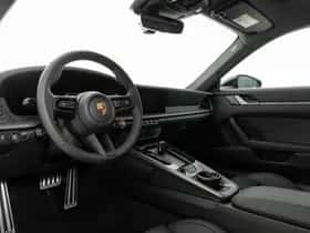 Porsche 911 (2026) thumbnail 3