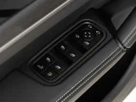 Porsche Cayenne (2026) thumbnail 38