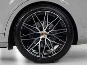 Porsche Cayenne (2026) thumbnail 53