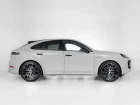 Porsche Cayenne (2026) thumbnail 10