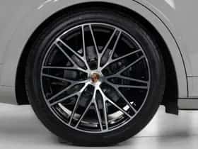 Porsche Cayenne (2026) thumbnail 27