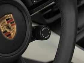 Porsche Macan (2024) thumbnail 20
