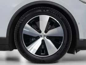 Porsche Macan (2024) thumbnail 26