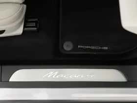 Porsche Macan (2024) thumbnail 35