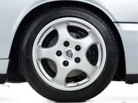 Porsche 911 (1993) thumbnail 20