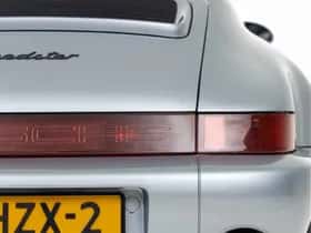 Porsche 911 (1993) thumbnail 28