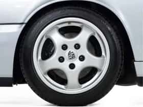 Porsche 911 (1993) thumbnail 43