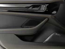 Porsche Panamera (2025) thumbnail 18
