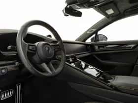 Porsche Panamera (2025) thumbnail 3