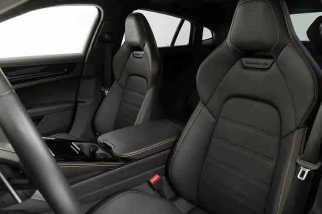 Porsche Panamera (2025) thumbnail 4