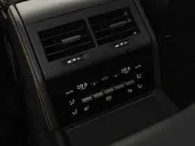 Porsche Panamera (2025) thumbnail 42