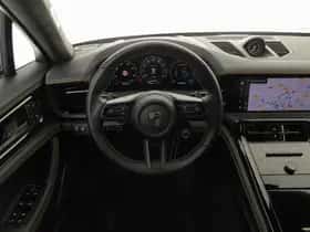 Porsche Panamera (2025) thumbnail 9