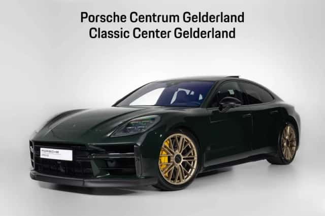 Porsche Panamera (2025) thumbnail 1