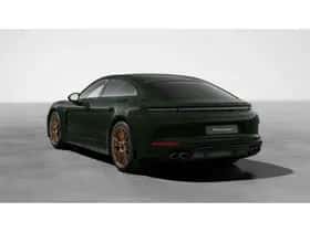 Porsche Panamera (2025) thumbnail 2