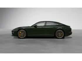 Porsche Panamera (2025) thumbnail 6