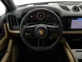 Porsche Cayenne (2026) thumbnail 9