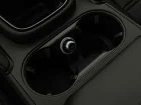 Porsche Cayenne (2026) thumbnail 16