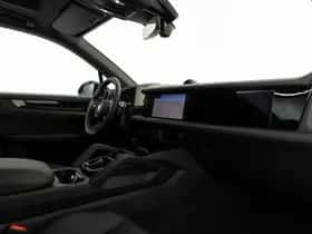 Porsche Cayenne (2026) thumbnail 7