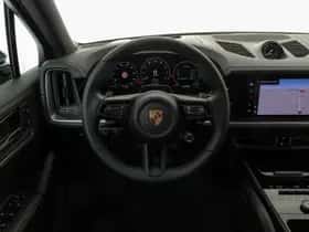 Porsche Cayenne (2026) thumbnail 9