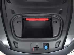 Porsche Taycan (2026) thumbnail 25
