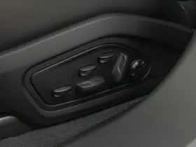 Porsche Taycan (2026) thumbnail 39