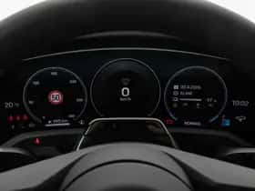 Porsche Taycan (2026) thumbnail 40