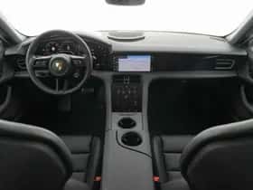 Porsche Taycan (2026) thumbnail 9