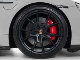 Porsche Taycan (2024) thumbnail 22
