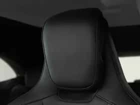Porsche Taycan (2024) thumbnail 45