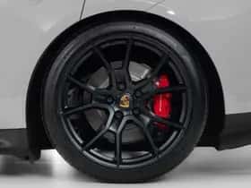 Porsche Taycan (2024) thumbnail 50