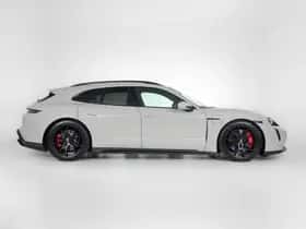 Porsche Taycan (2024) thumbnail 10