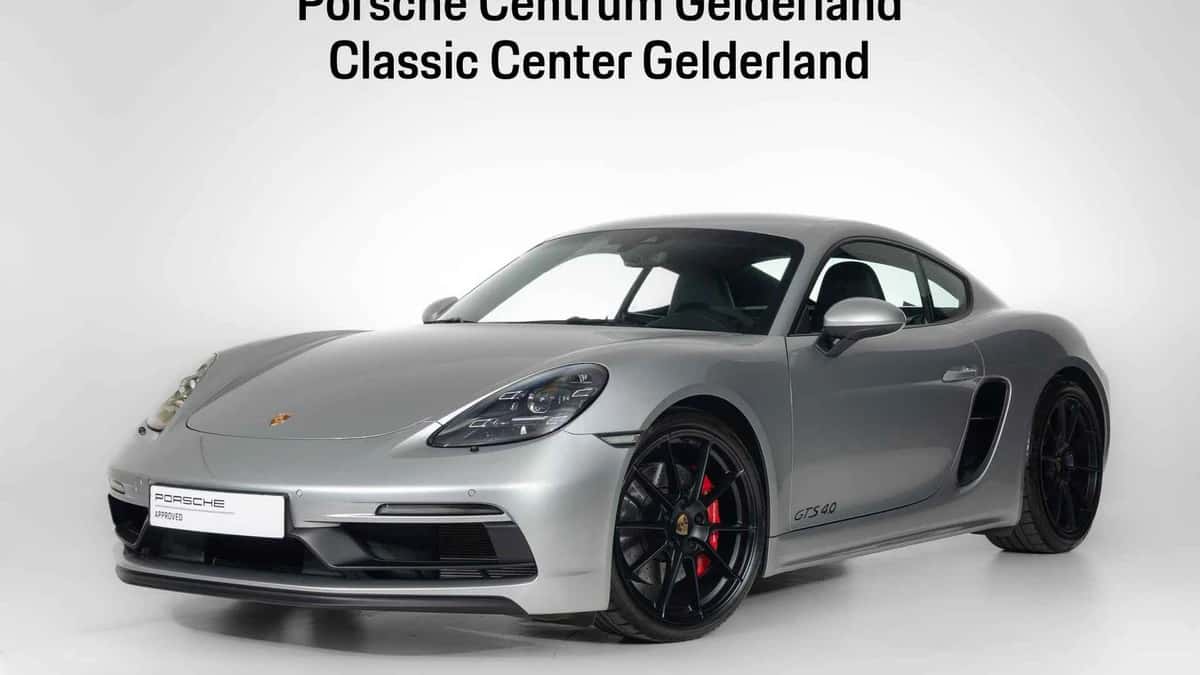 Porsche 718 (2021) — foto 1