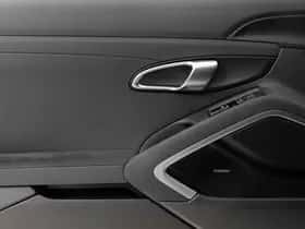 Porsche 718 (2021) thumbnail 34