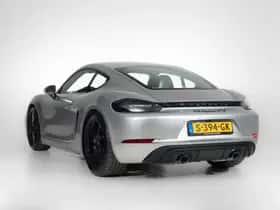Porsche 718 (2021) thumbnail 6