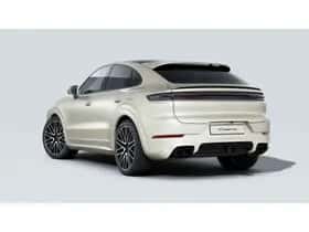 Porsche Cayenne (2026) thumbnail 2