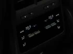 Porsche Macan (2026) thumbnail 18