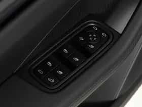 Porsche Macan (2026) thumbnail 36
