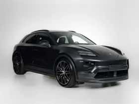 Porsche Macan (2026) thumbnail 5