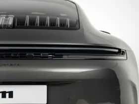 Porsche 911 (2026) thumbnail 32