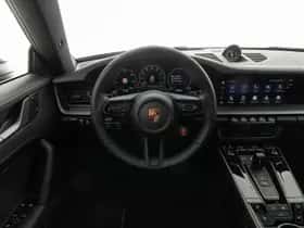 Porsche 911 (2026) thumbnail 9
